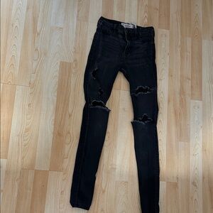 Hollister Black Distressed Women Jeans